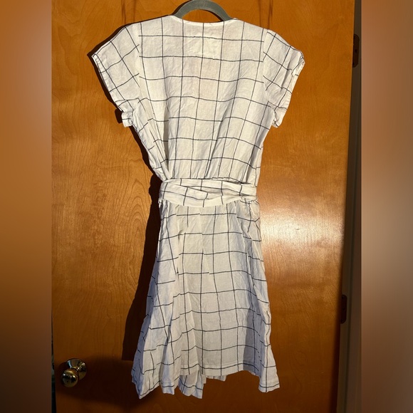 NotPerfectLinen Cannes Dress in Big Checks - Size S/M - never worn! - Picture 2 of 4